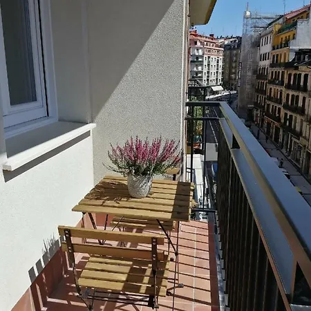 Belle Egia - Free Parking San Sebastian
